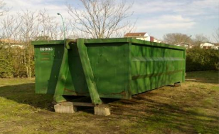 benne ordure materiel peinture et revetement sur Toulouse