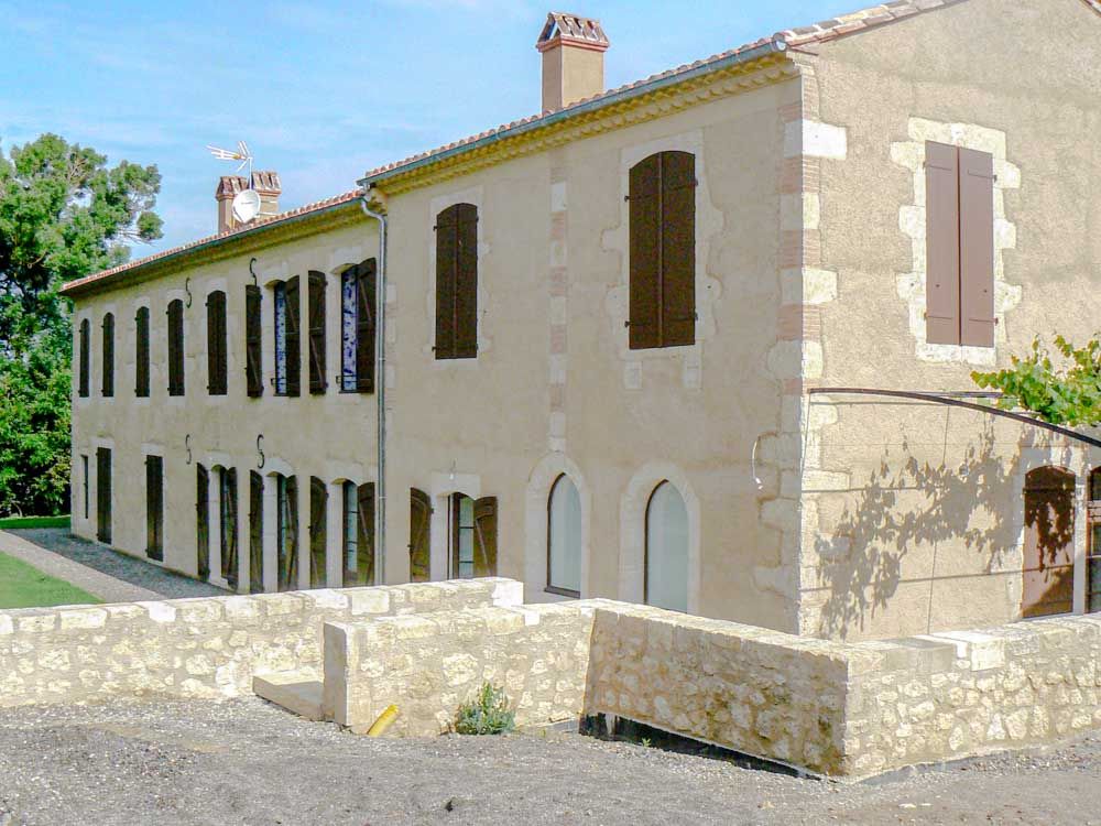 façade ancien corps de ferme 31